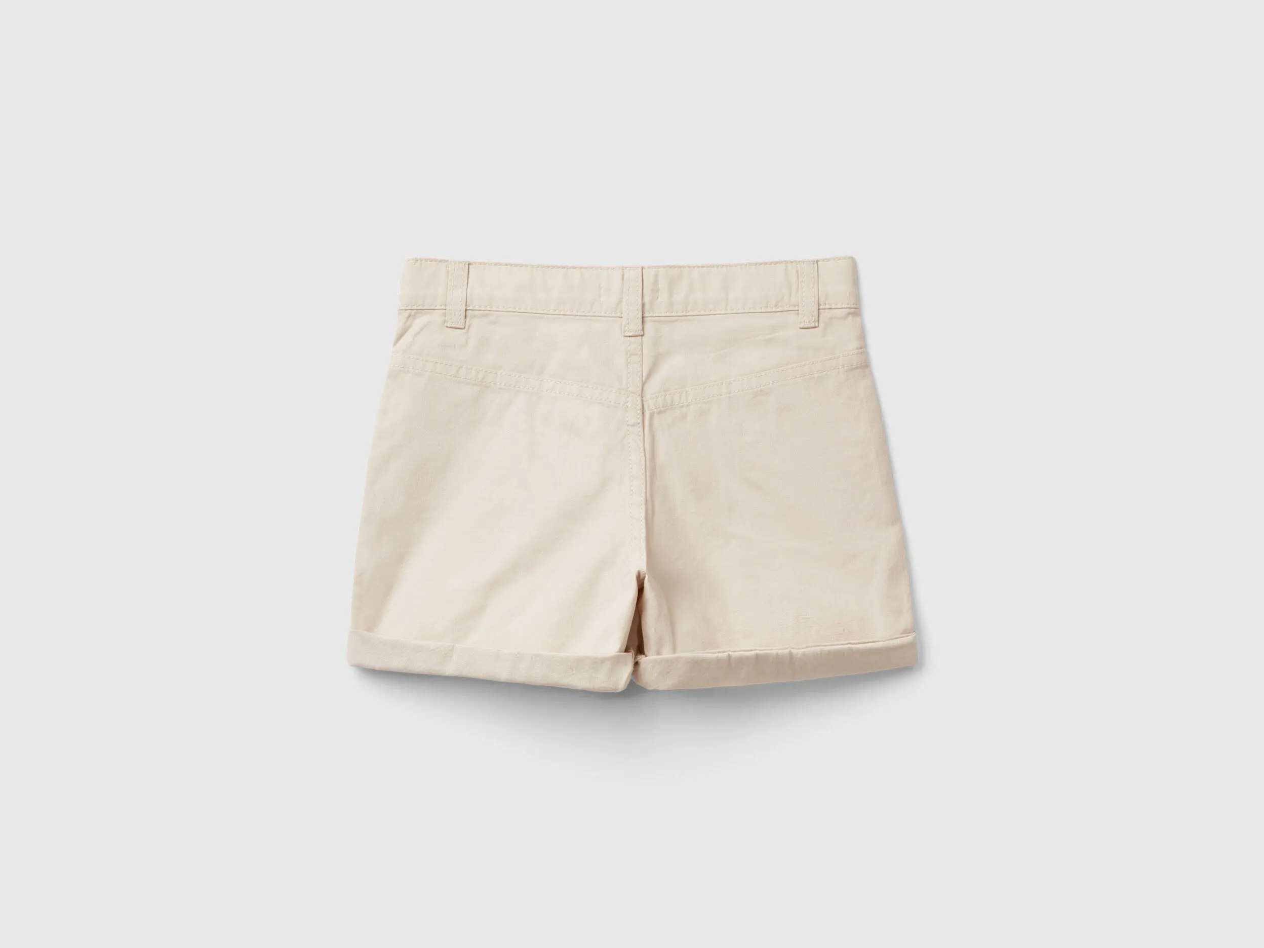 Bermudas de 100 % algodón