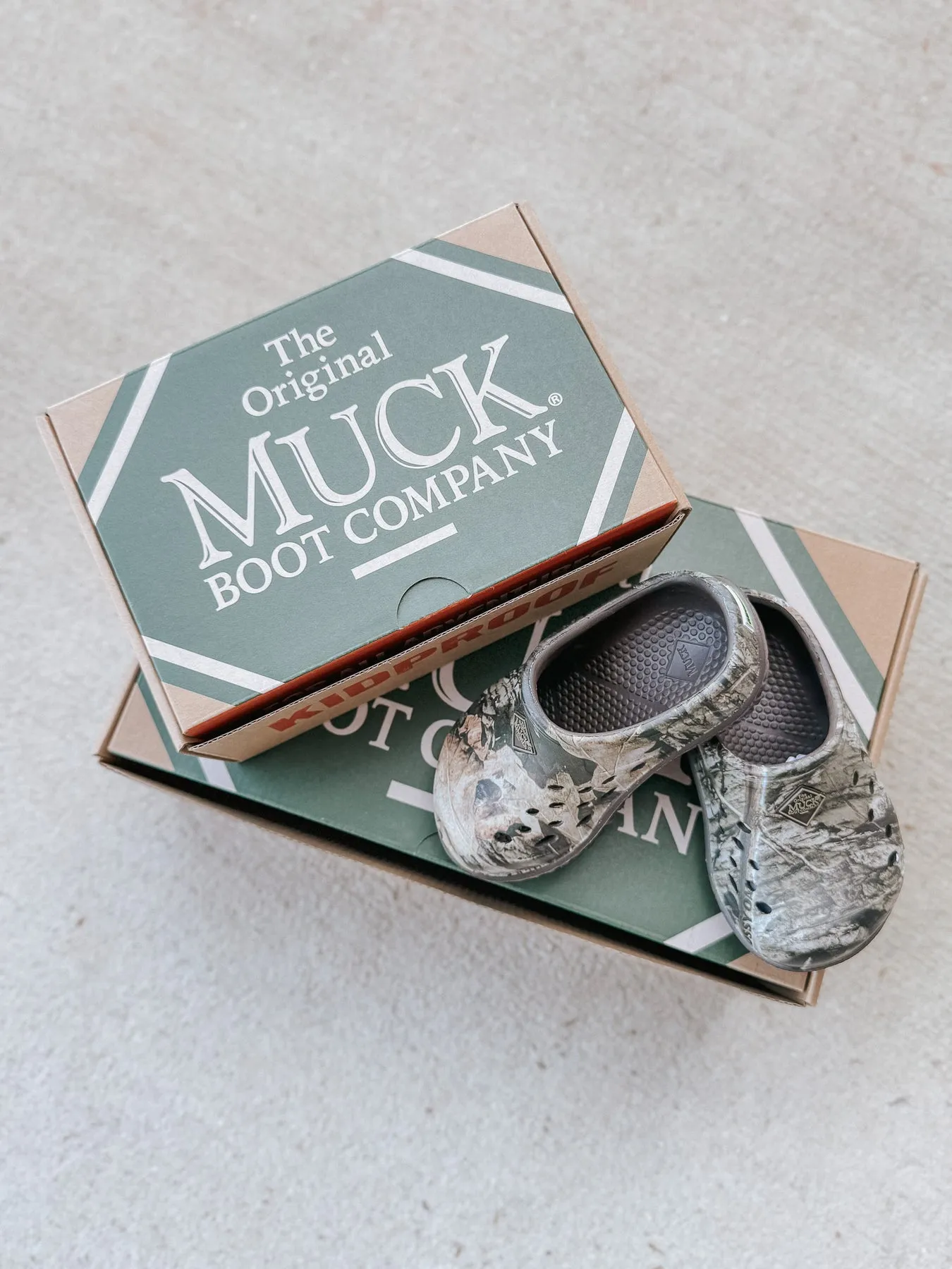 BIG KIDS' MOSSY OAK® COUNTRY DNA™ MUCKSTER LITE EVA CLOG-