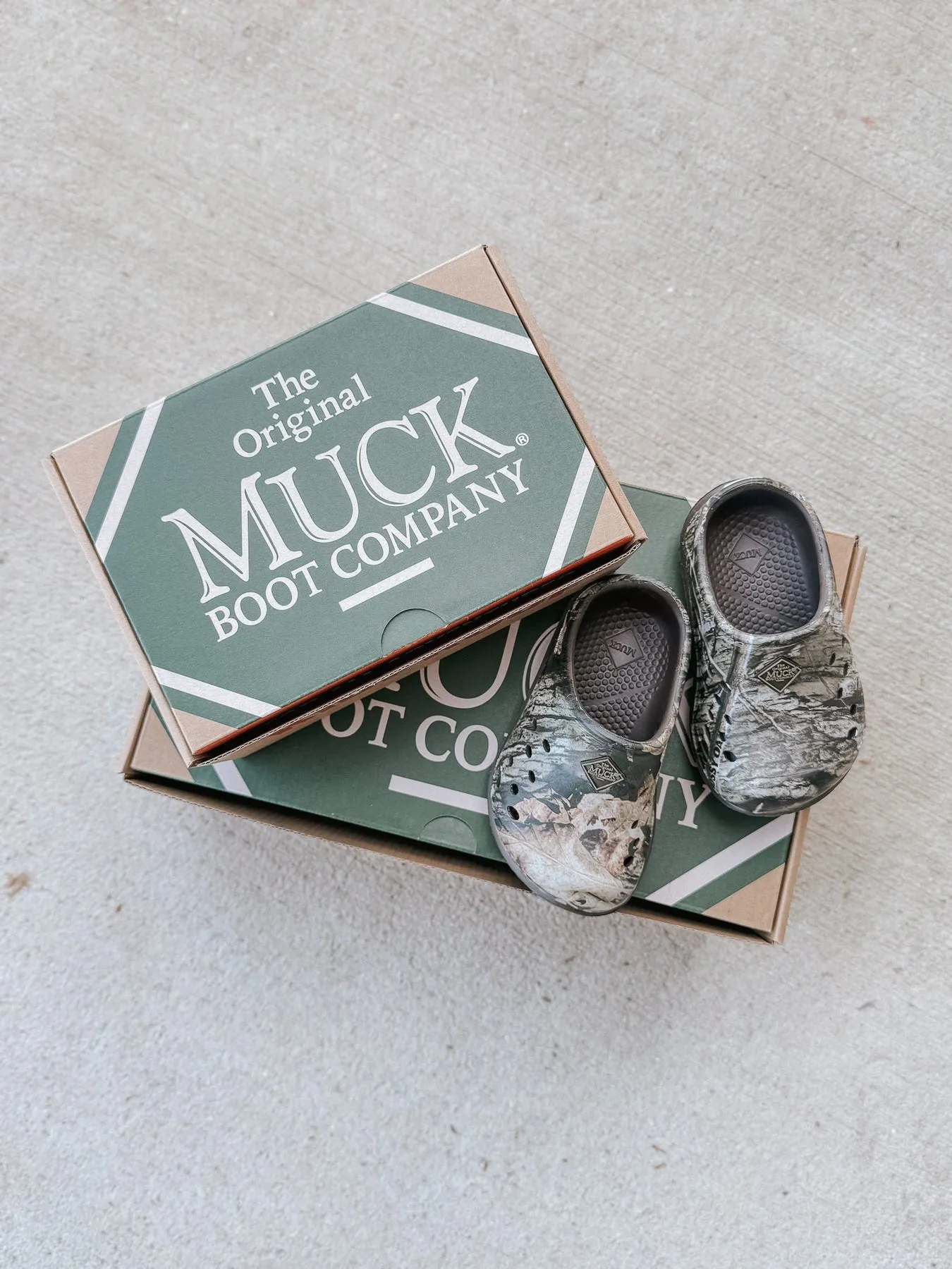 BIG KIDS' MOSSY OAK® COUNTRY DNA™ MUCKSTER LITE EVA CLOG-