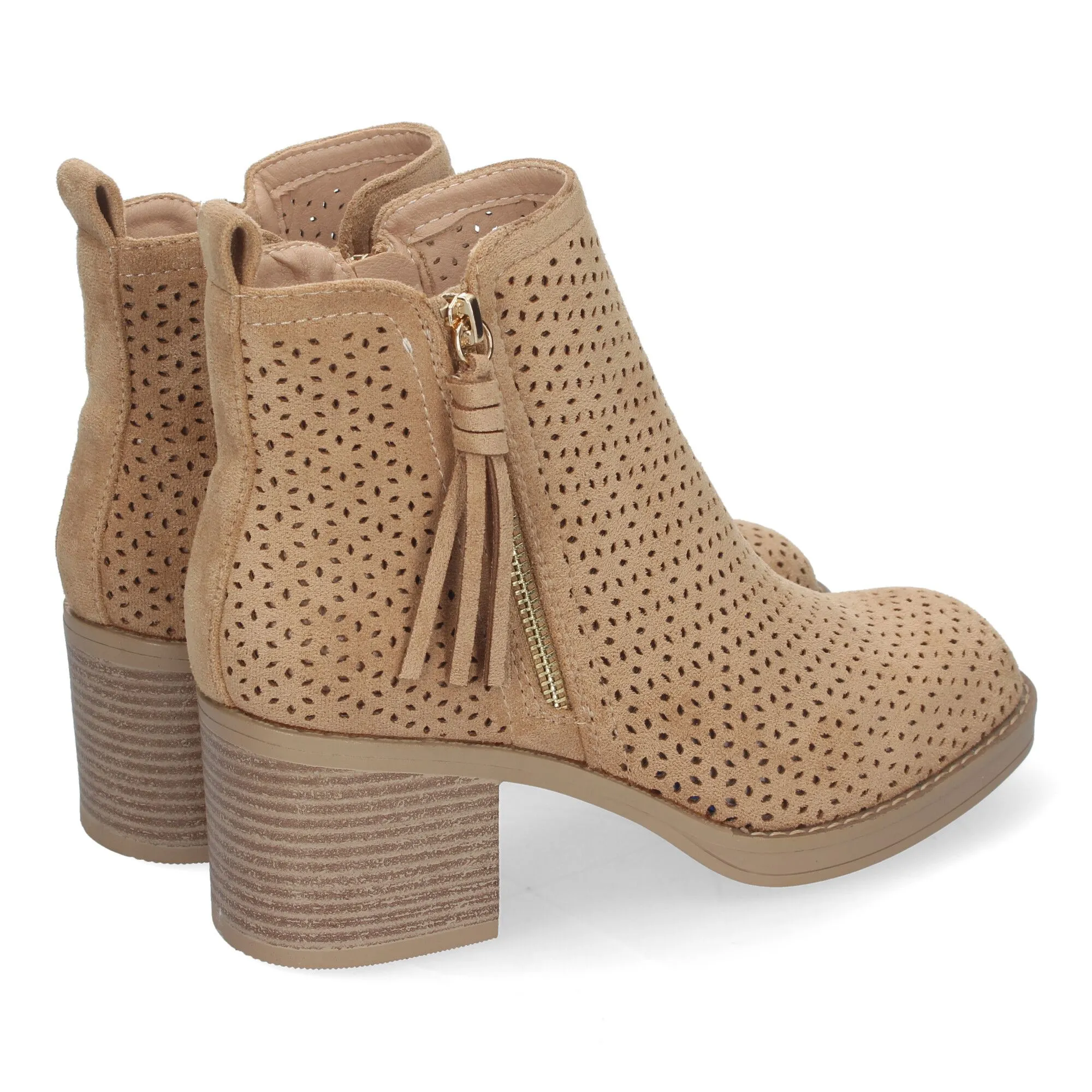 Botines de tacón bajo calados color taupe para mujer VR002