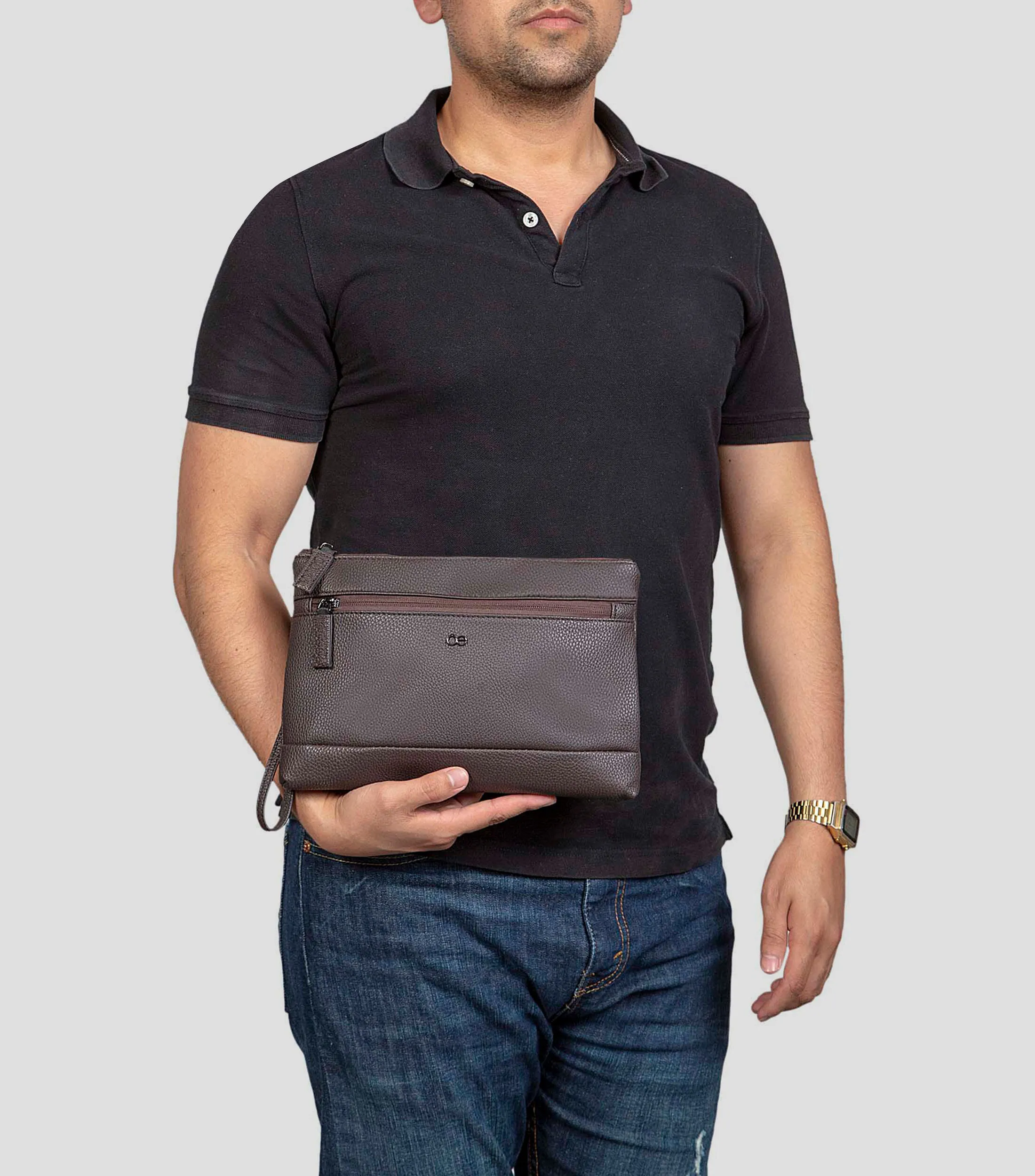 Clóe Bolso wristlet café con textura Hombre