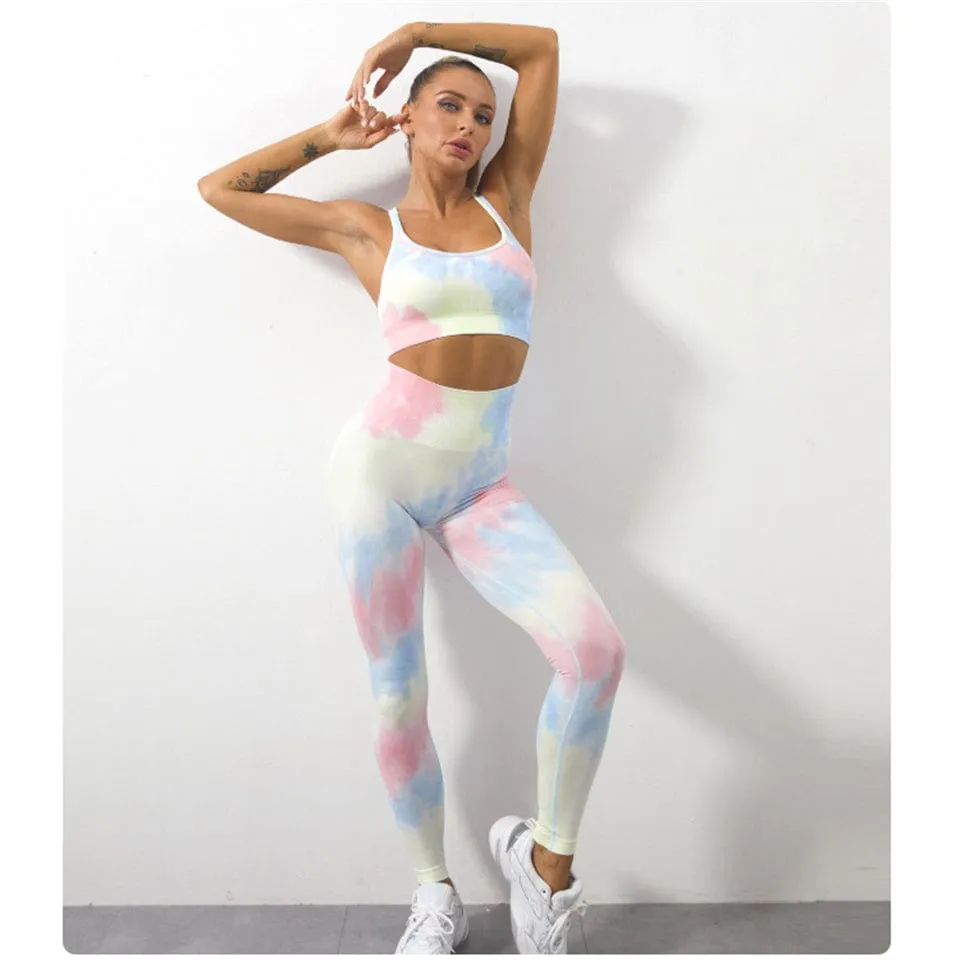 Conjunto deportivo con efecto tie dye