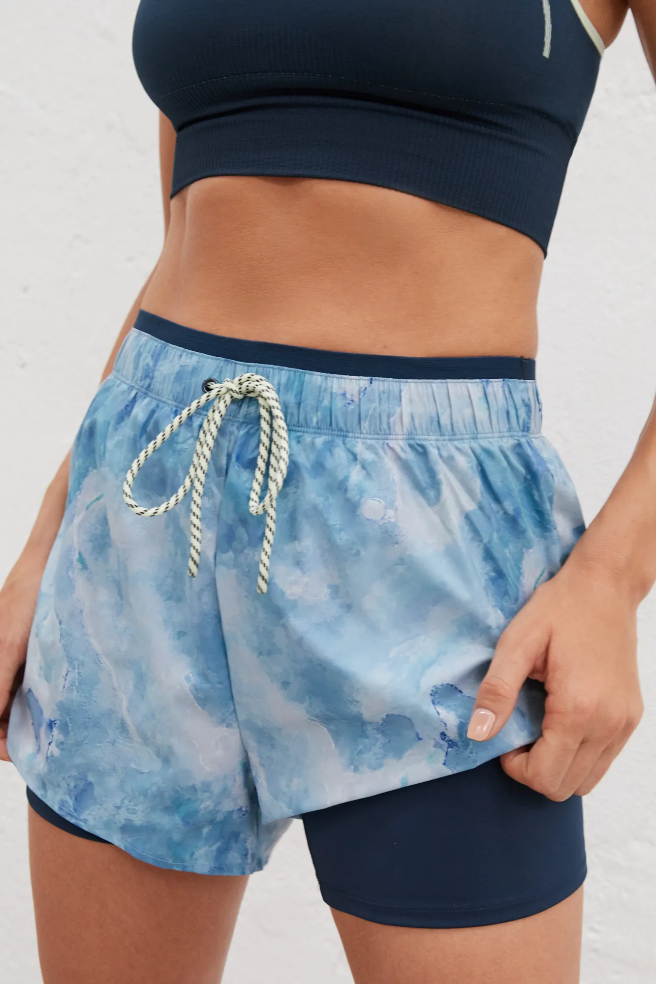 Dash and Stars Short malla estampado