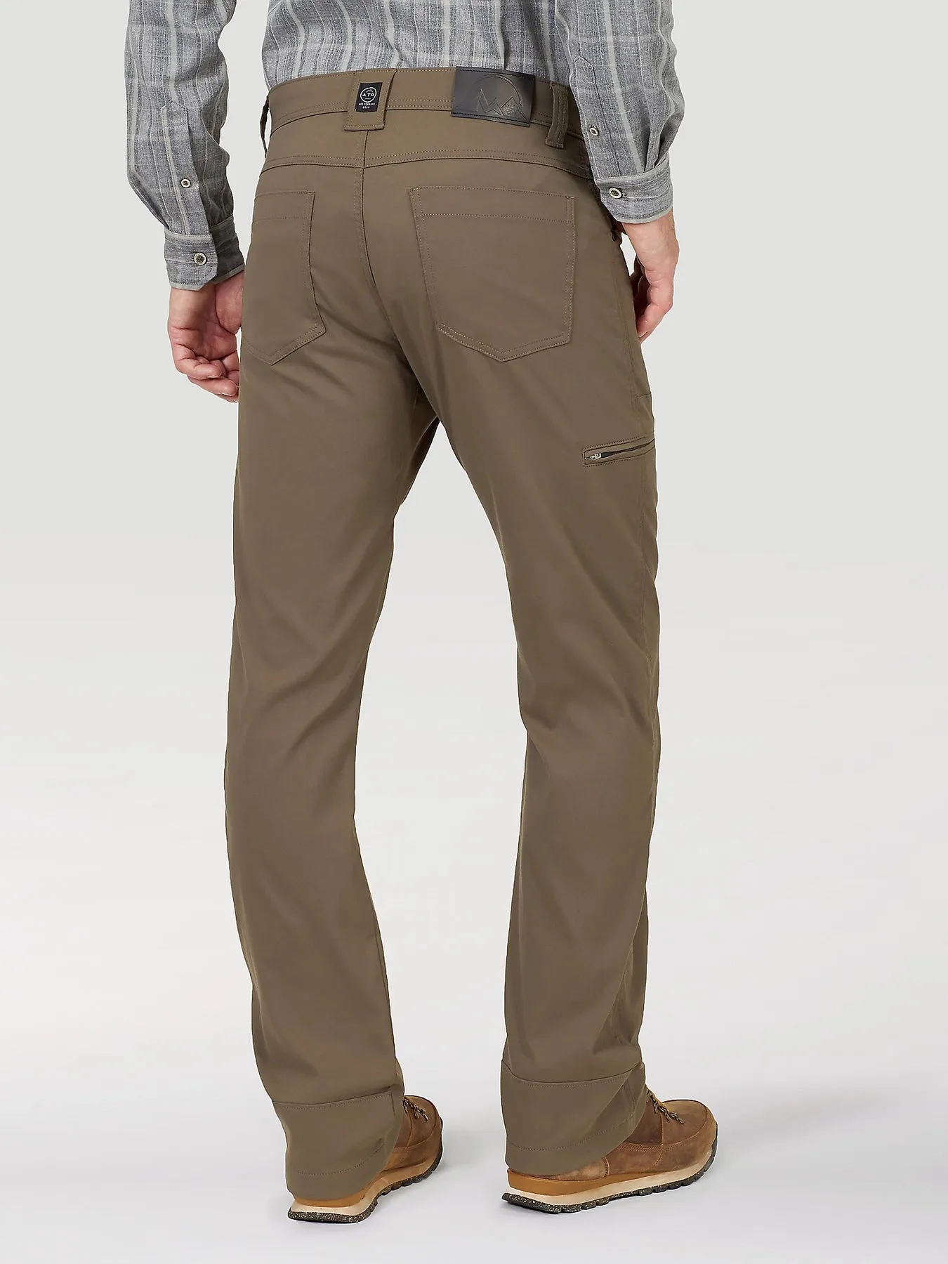 Men's Wrangler ATG Synthetic Utility Pant-