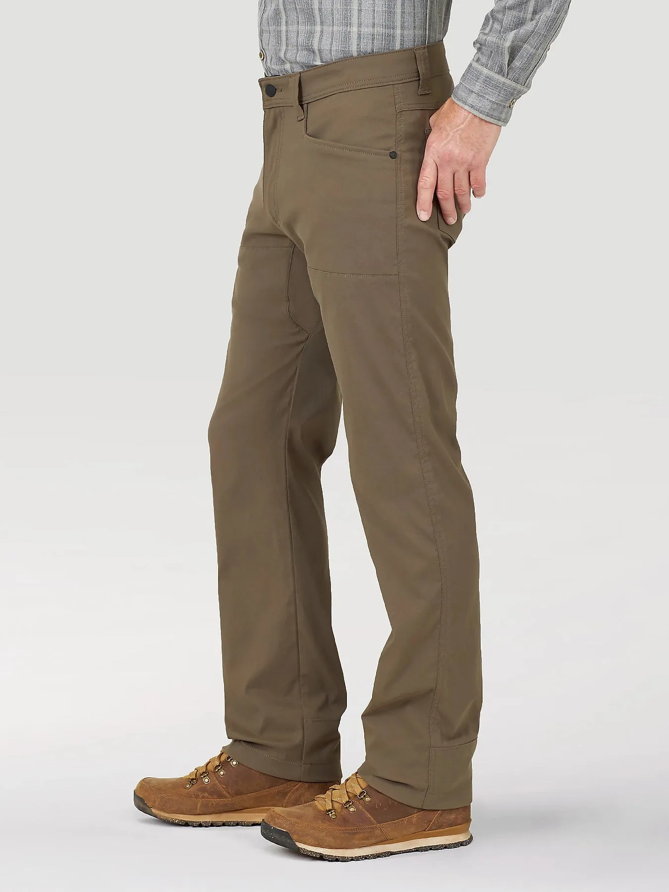 Men's Wrangler ATG Synthetic Utility Pant-