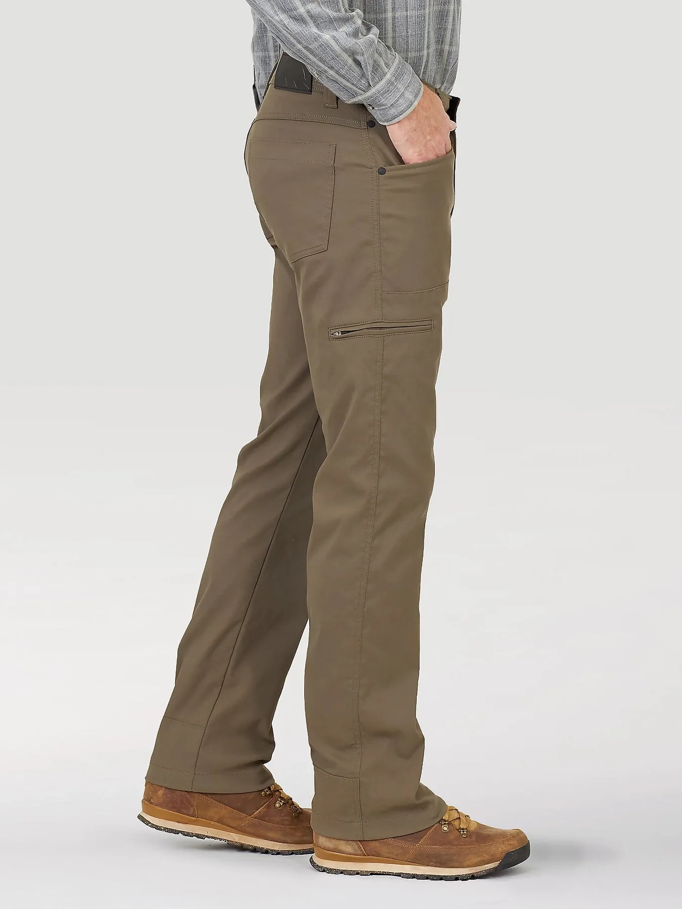 Men's Wrangler ATG Synthetic Utility Pant-