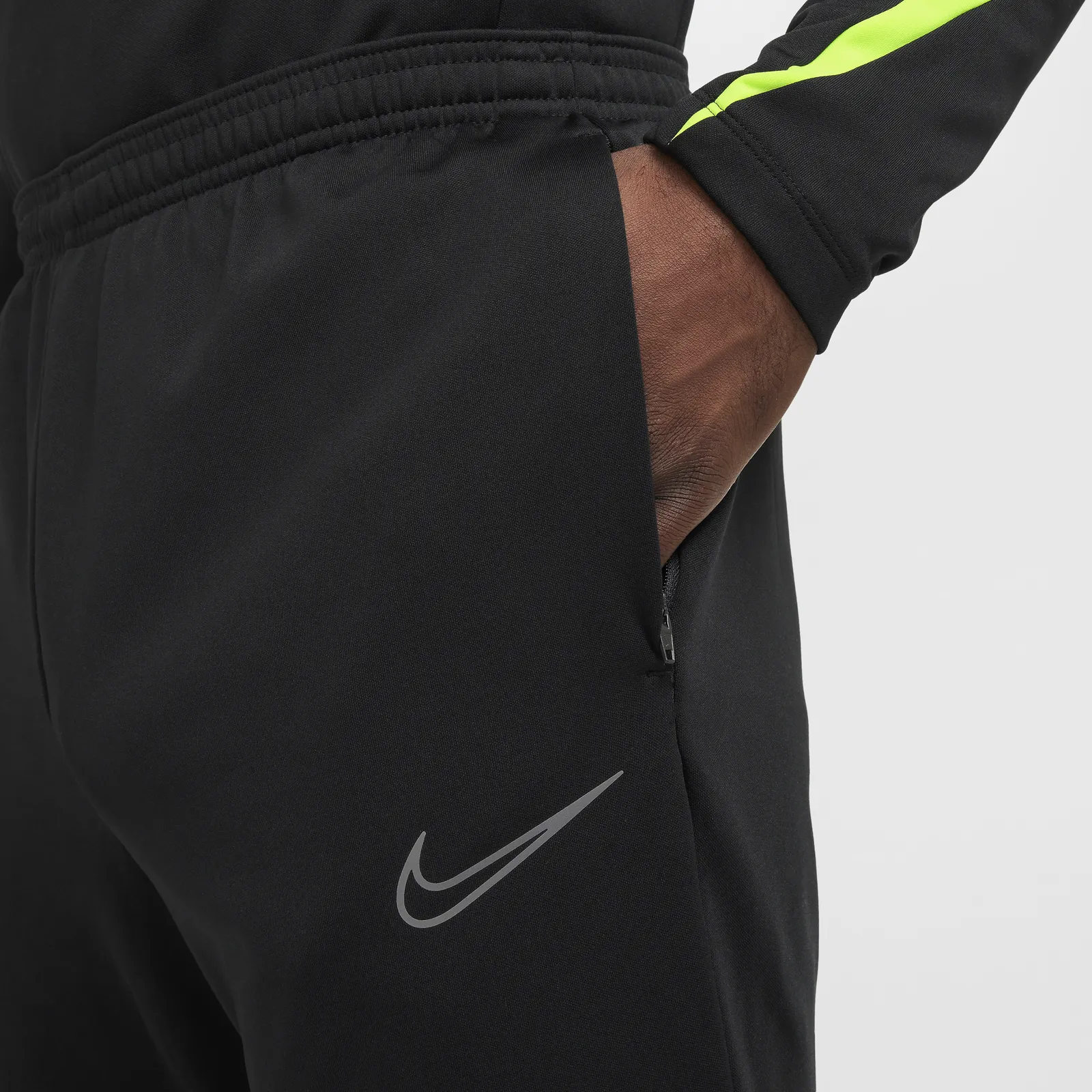 Nike Academy Winter Warrior Therma-FIT Pants