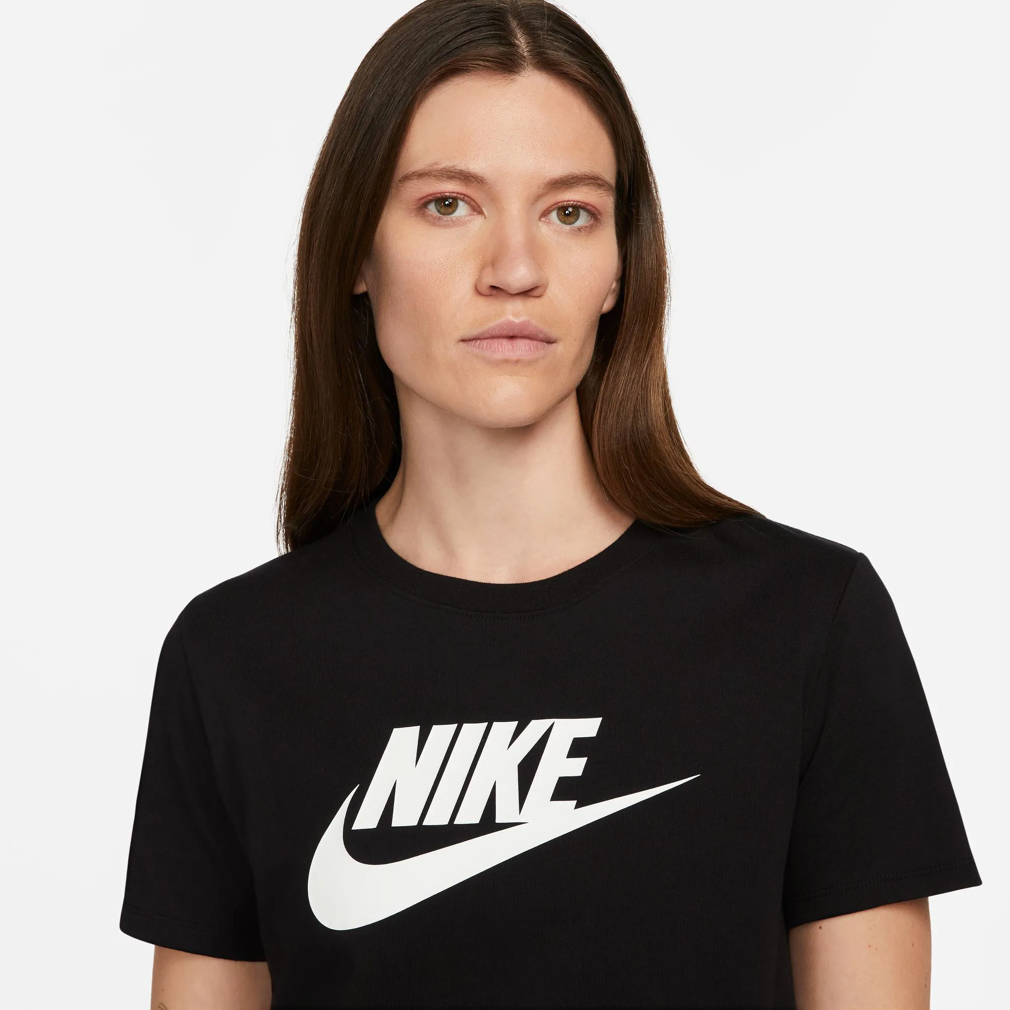 Nike New Sportswear Essential Icon Futura Camiseta De Manga Corta Mujeres