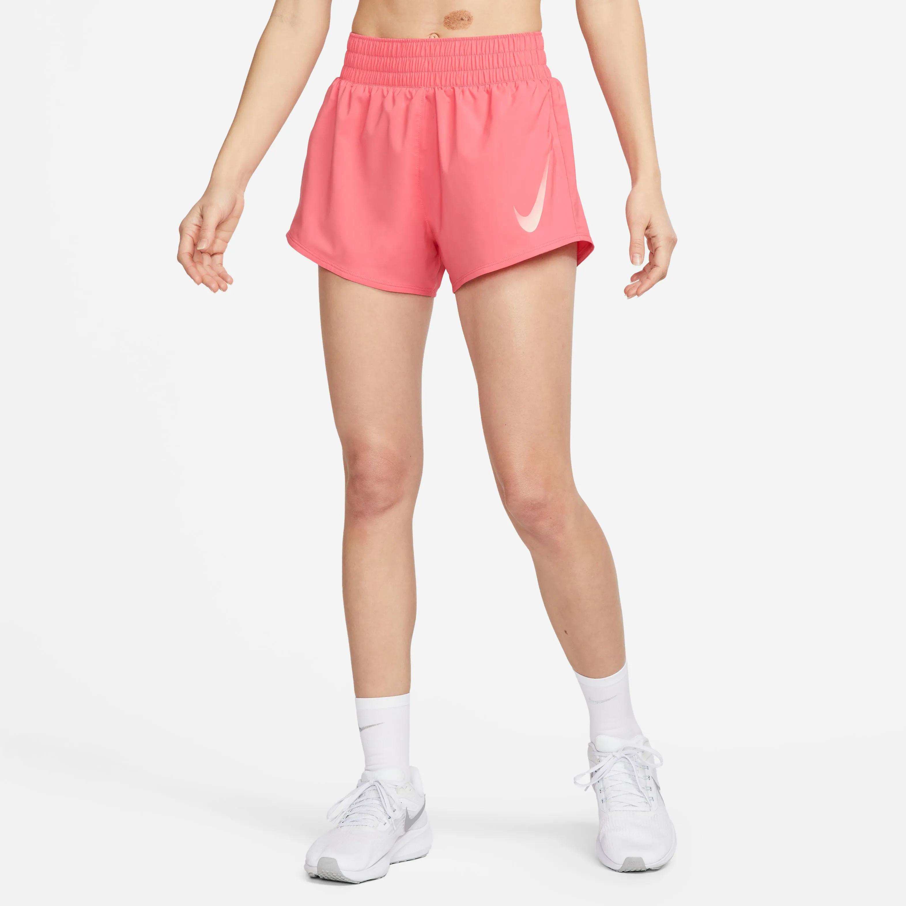 Nike Swoosh Shorts Mujeres