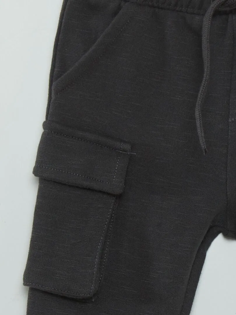 Pantalón de chándal con bolsillos laterales - NEGRO