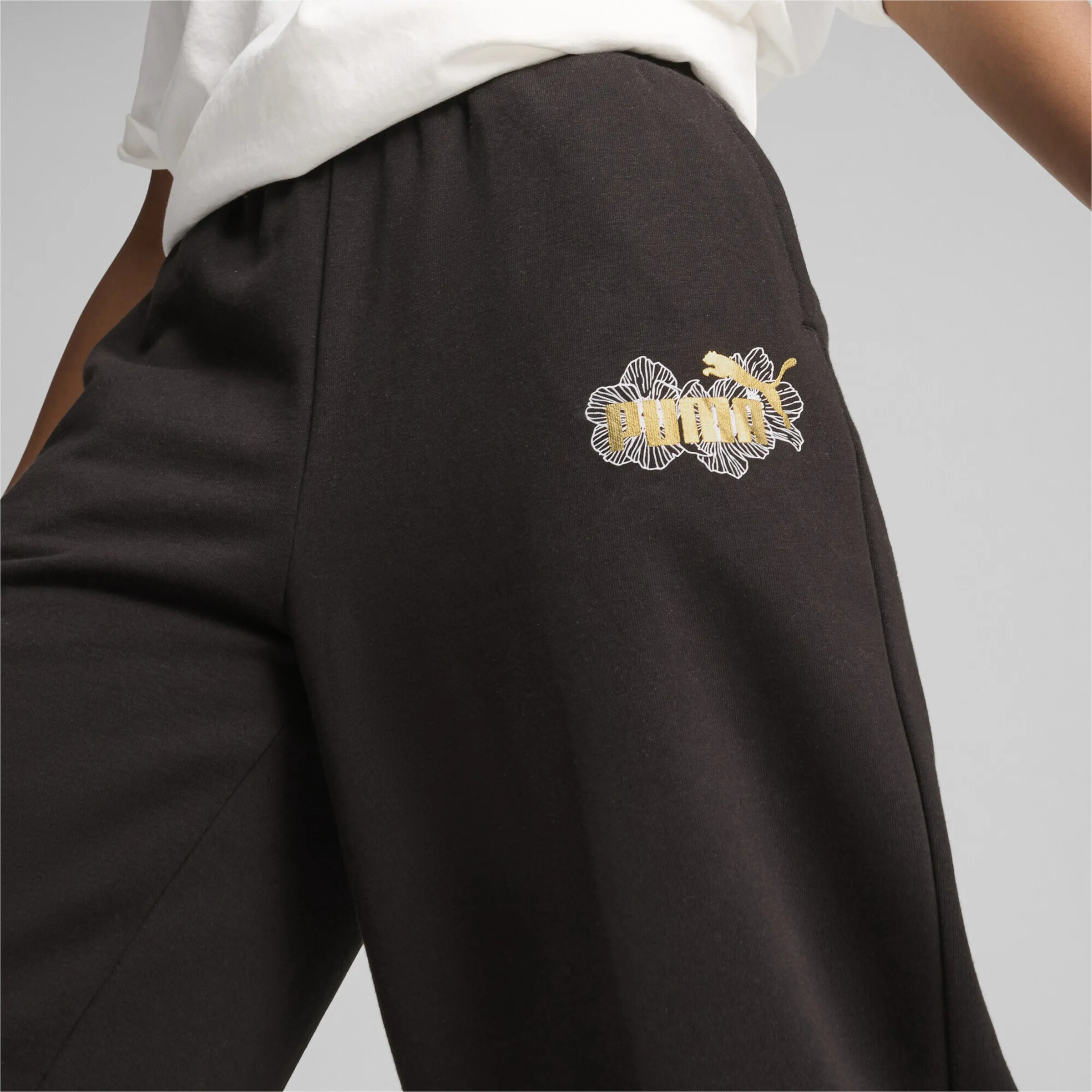 regular Pantalón deportivo 'Ess Class Act' PUMA en Negro