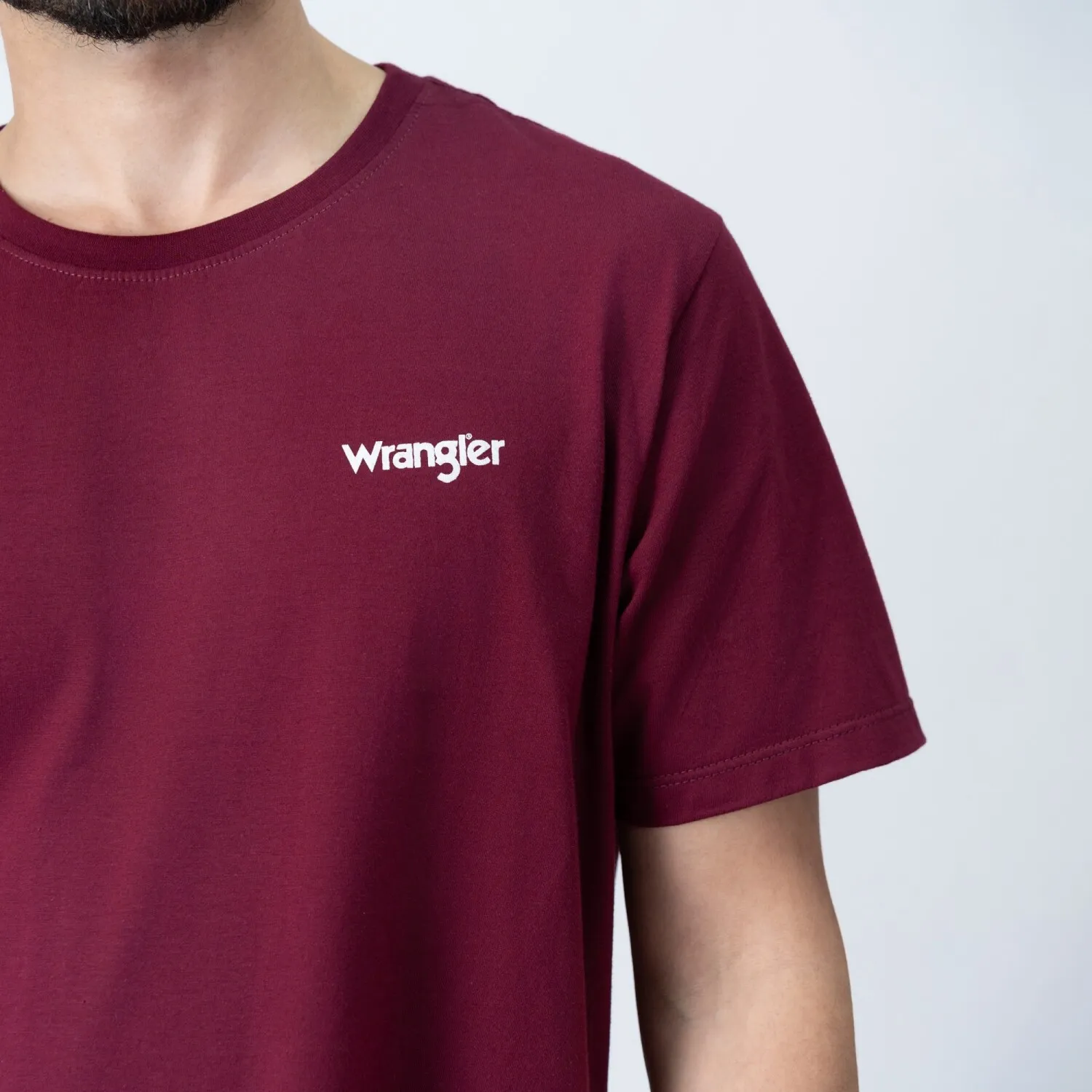 Remera Wrangler de Hombre - GREENSBORO LOGO - WM5503URMS - Sin color