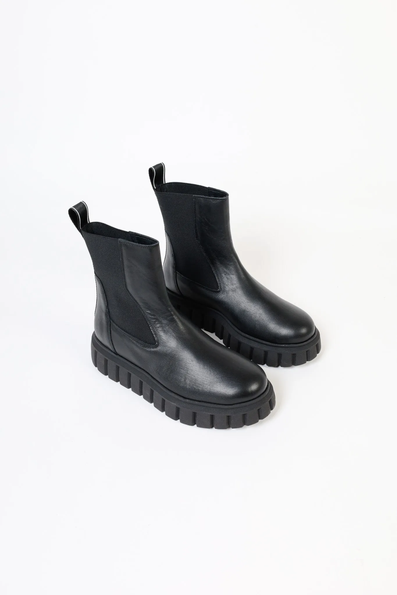 SHEI BLACK - Round Toe and Elastic Platform Boots