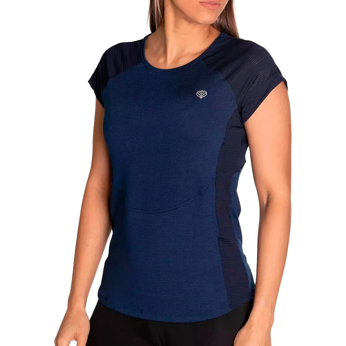 Team Gear Remera Elastic Con Recortes – Mujer – 104040630