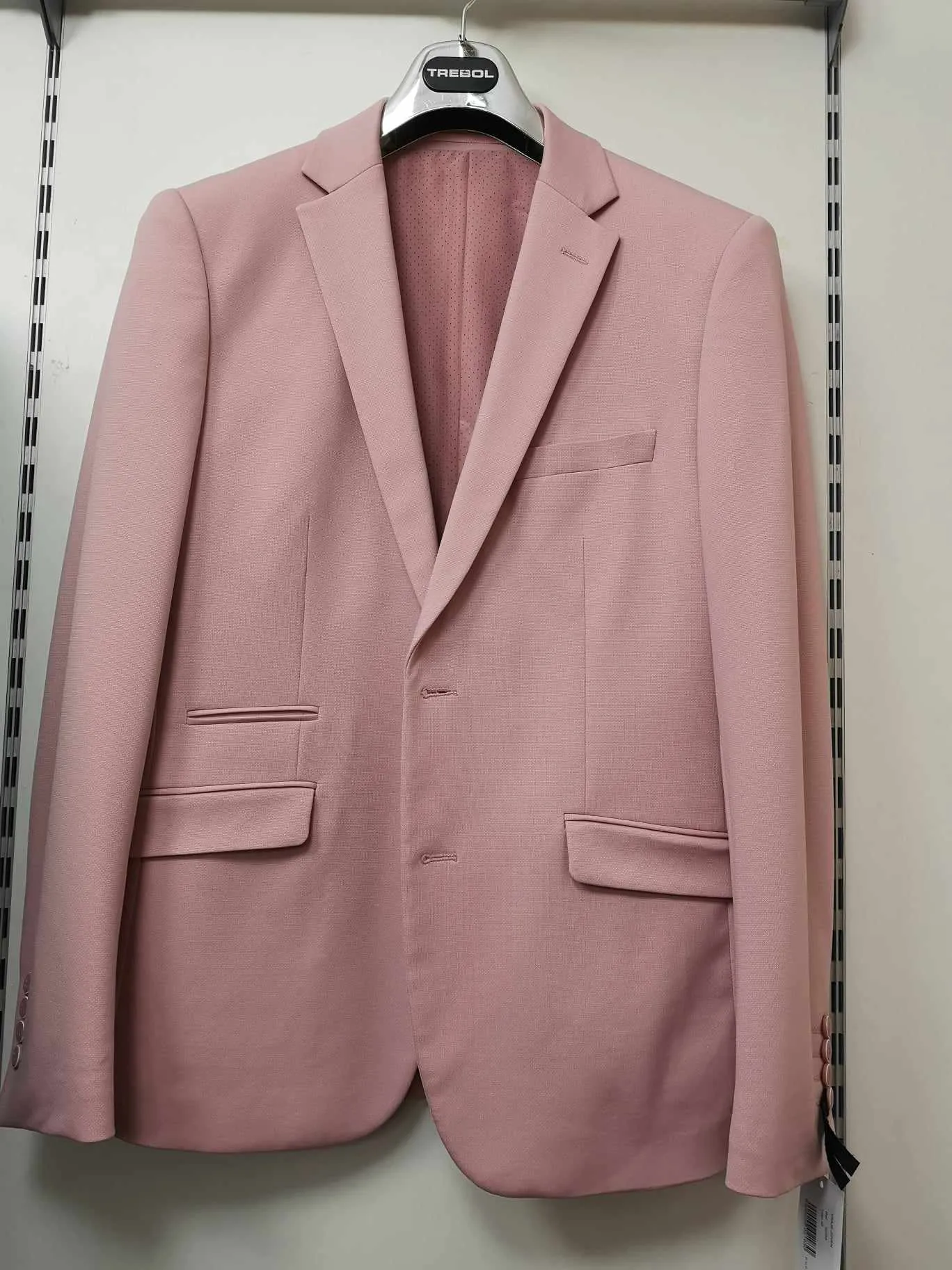 Traje rosa para hombre