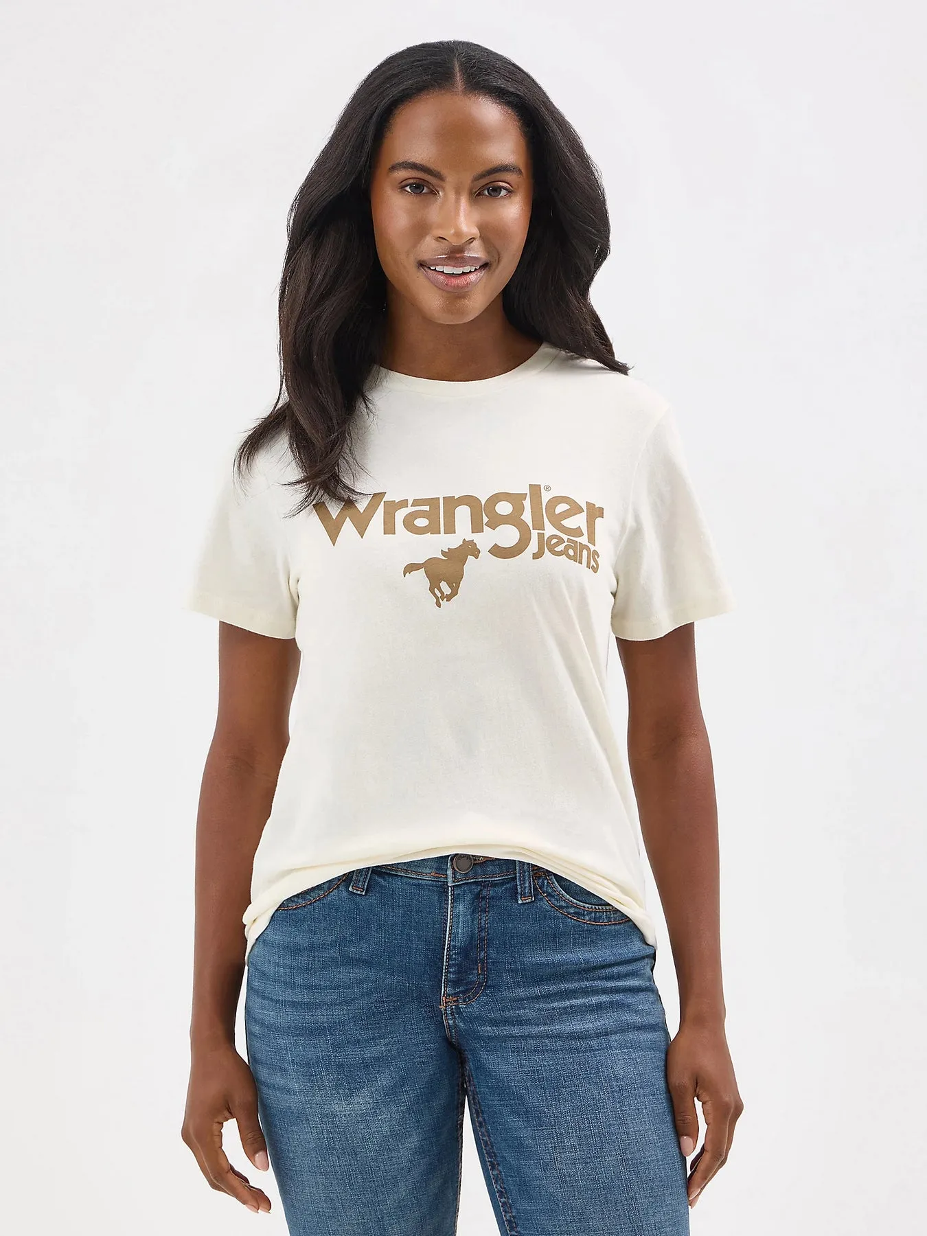 WOMEN'S WRANGLER KABEL LOGO REG FIT TEE IN ANTIQUE WHITE-