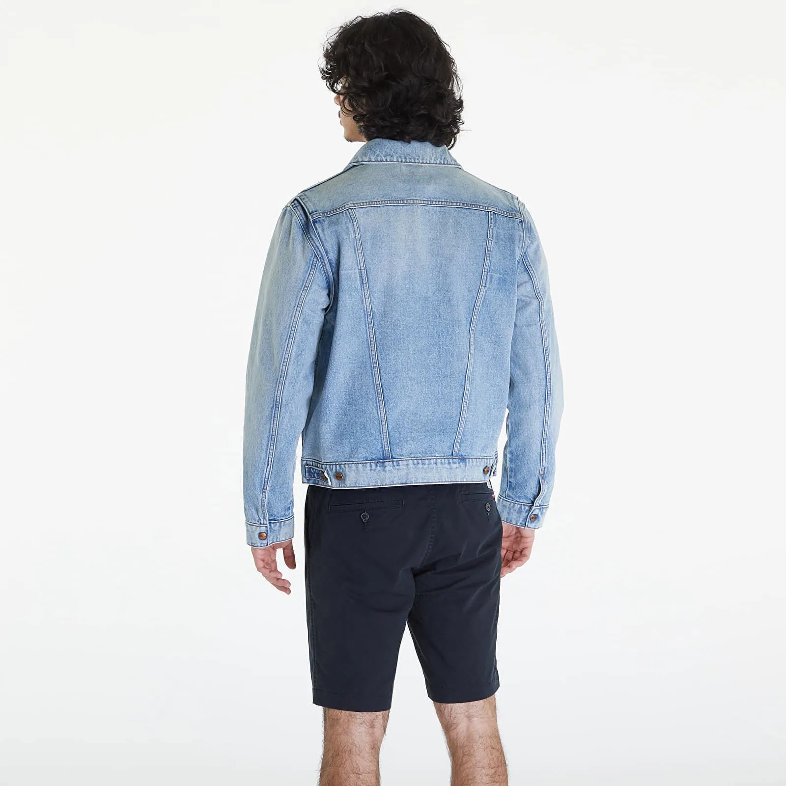 Wrangler 124MJ Blue